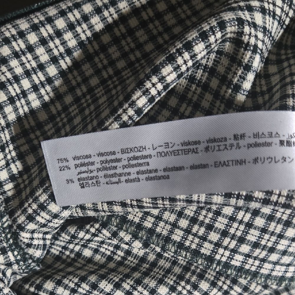 Zara Dark Green and Cream Checkered/Plaid Cropped Pants - Picture 15 of 15